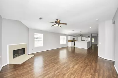 2822 Sandberry Drive, Kingwood, TX 77345 - Photo 9