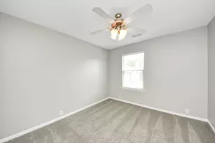 2822 Sandberry Dr, Kingwood, TX 77345 - Photo 15