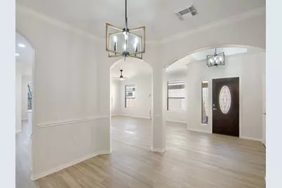 199 W Lilac Ridge Place, Conroe, TX 77384 - Photo 11