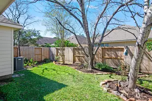 199 W Lilac Ridge Pl, Conroe, TX 77384 - Photo 5