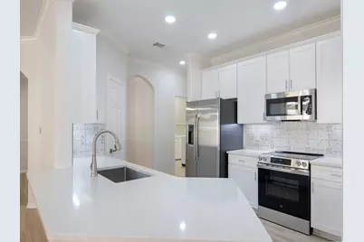 199 W Lilac Ridge Place, Conroe, TX 77384 - Photo 17