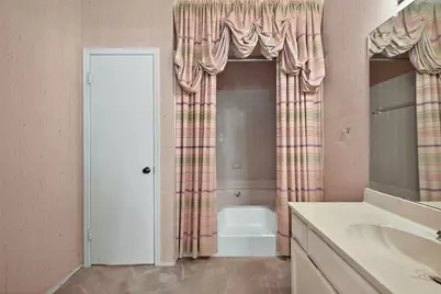 360 Wilcrest Drive #360, Houston, TX 77042 - Photo 37