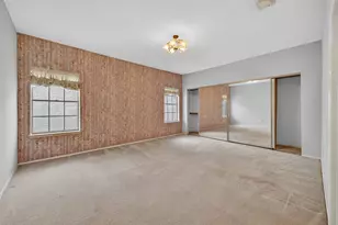 360 Wilcrest Dr, Houston, TX 77042 - Photo 39