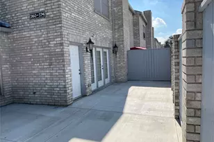 360 Wilcrest Dr, Houston, TX 77042 - Photo 3