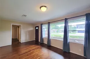 1430 Cheshire Ln, Houston, TX 77018 - Photo 3