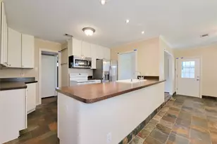 1430 Cheshire Ln, Houston, TX 77018 - Photo 5