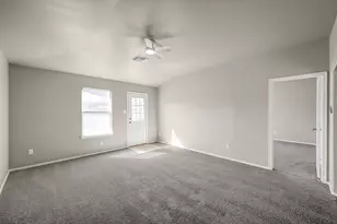 3139 Lodgemist Ln, Dickinson, TX 77539 - Photo 17