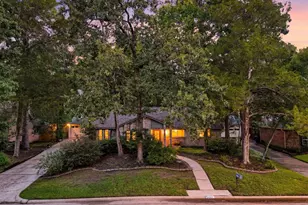 2111 Riverlawn Dr, Houston, TX 77339 - Photo 33