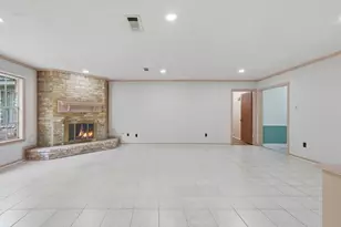 2111 Riverlawn Dr, Houston, TX 77339 - Photo 11