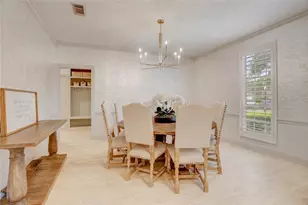 18 Dartmoor Ct, Sugar Land, TX 77479 - Photo 7
