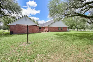 4427 Co Rd 382, Louise, TX 77455 - Photo 47