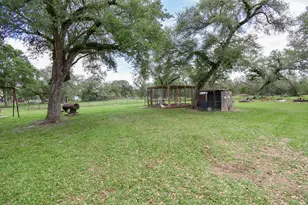 4427 Co Rd 382, Louise, TX 77455 - Photo 35