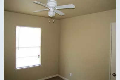 6107 Beldart Street, Houston, TX 77033 - Photo 11