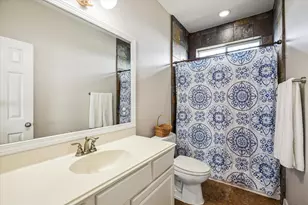 4015 War Chest Ct, Galveston, TX 77554 - Photo 27