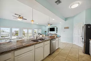 4015 War Chest Ct, Galveston, TX 77554 - Photo 17