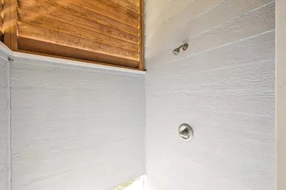 4015 Warchest Court, Galveston, TX 77554 - Photo 35