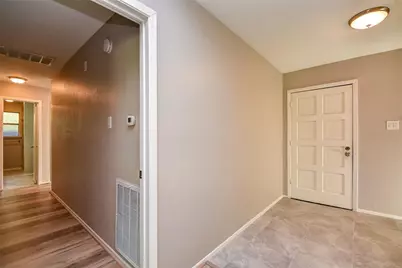 17226 Broken Back Drive, Crosby, TX 77532 - Photo 11