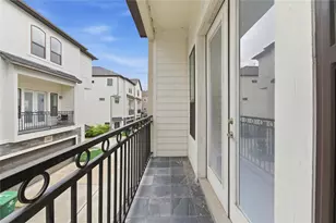960 W 24th St, Houston, TX 77008 - Photo 21