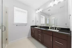 960 W 24th St, Houston, TX 77008 - Photo 39