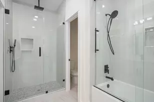 9807 Bamboo Rd, Houston, TX 77041 - Photo 29
