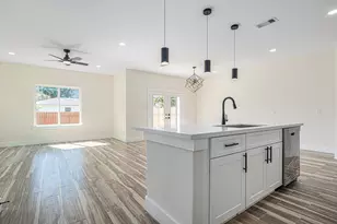 9807 Bamboo Rd, Houston, TX 77041 - Photo 11