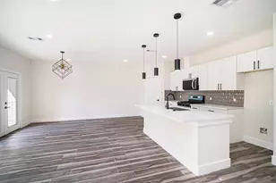 9807 Bamboo Rd, Houston, TX 77041 - Photo 5