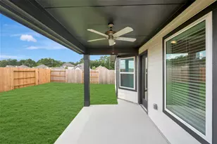 21451 Jacaranda Blossom Wy, Tomball, TX 77377 - Photo 13