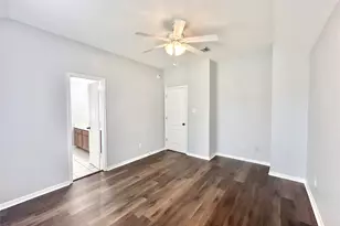 12310 Warrenwood Dr, Houston, TX 77066 - Photo 9