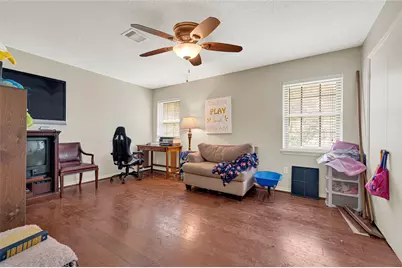 660 Stonewall Jackson Drive, Conroe, TX 77302 - Photo 29