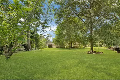 660 Stonewall Jackson Drive, Conroe, TX 77302 - Photo 35