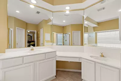 9046 Fairbloom Lane, Houston, TX 77040 - Photo 21