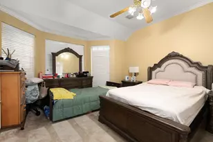 9046 Fairbloom Ln, Houston, TX 77040 - Photo 19