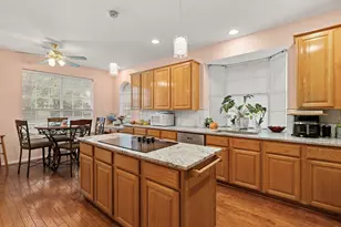 9046 Fairbloom Ln, Houston, TX 77040 - Photo 15