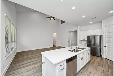 606 Round Lake Drive, Rosenberg, TX 77469 - Photo 7