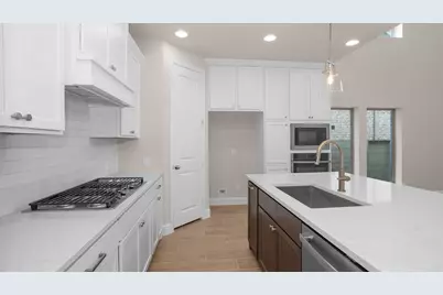 6725 Hillside View Lane, League City, TX 77546 - Photo 11