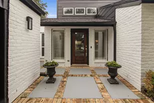 12203 Meadow Lake Dr, Houston, TX 77077 - Photo 3