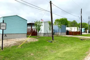 3621 County Rd 161, Alvin, TX 77511 - Photo 21
