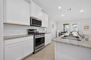 2322 E Winding Pnes Dr, Tomball, TX 77375 - Photo 15