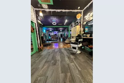 304 Lockwood Drive, Houston, TX 77011 - Photo 21