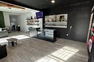 304 Lockwood Dr, Houston, TX 77011 - Photo 9