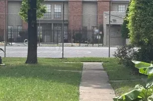 10501 South Dr, Houston, TX 77099 - Photo 3