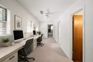 1906 Spillers Ln, Houston, TX 77043 - Photo 19