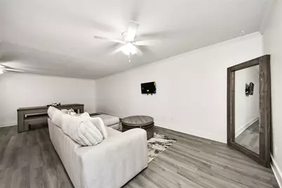 3131 Cummins Street #71, Houston, TX 77027 - Photo 11