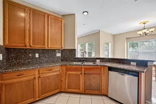 1512 Pine Grove Ln, Pearland, TX 77581 - Photo 9
