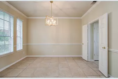 4602 Schiller Park Lane, Sugar Land, TX 77479 - Photo 11