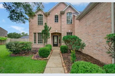 4602 Schiller Park Lane, Sugar Land, TX 77479 - Photo 5