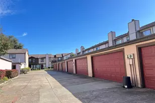 12400 Brookglade Circle, Houston, TX 77099 - Photo 3
