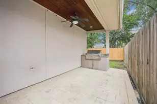 2601 Talbott, West University Place, TX 77005 - Photo 33