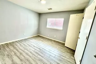 16214 Mission Glen Dr, Houston, TX 77083 - Photo 13