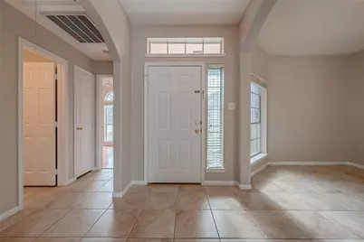 8714 Pleasantbrook Drive, Houston, TX 77095 - Photo 5